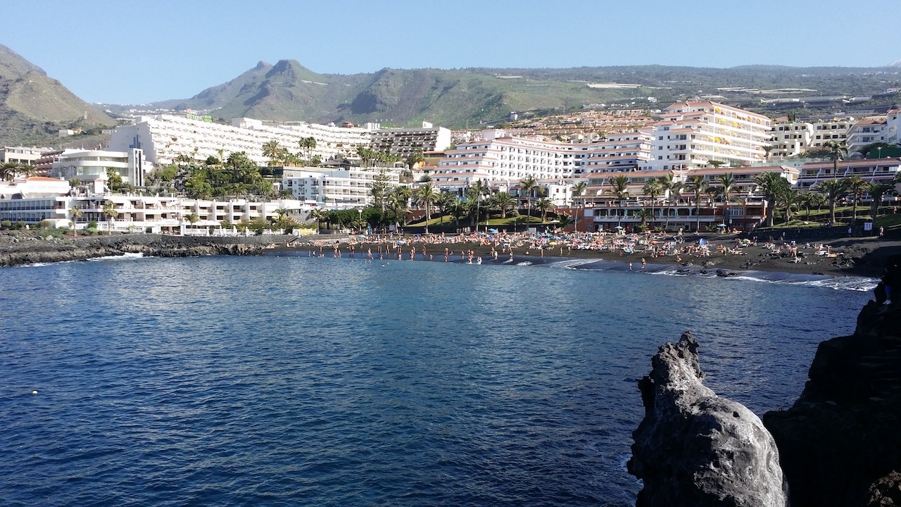 Подробнее о статье Тенерифе пляжи  с черным песком : впечатления и фото