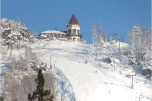 Горнолыжный курорт Гора Ежовая: где находиться, стоимость услуг на курорте