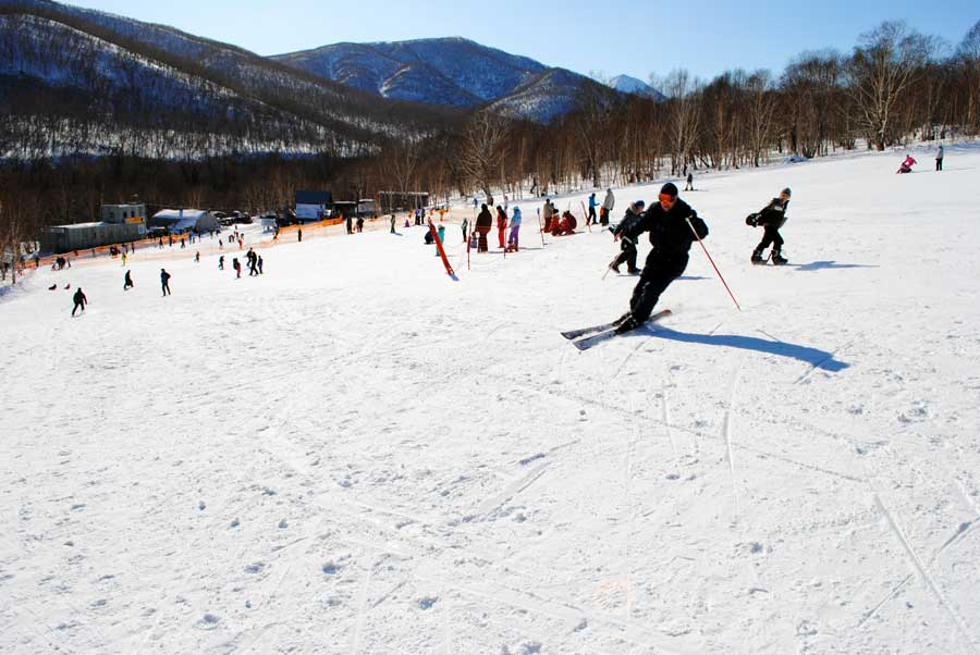 Подробнее о статье Горнолыжный курорт Эдельвейс: где находиться, чем примечателен