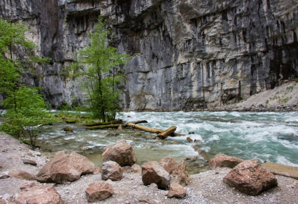 Юпшарский каньон Каменный мешок в Абхазии