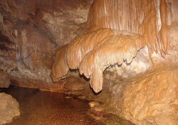 Пещера Абрскила (Очамчира)