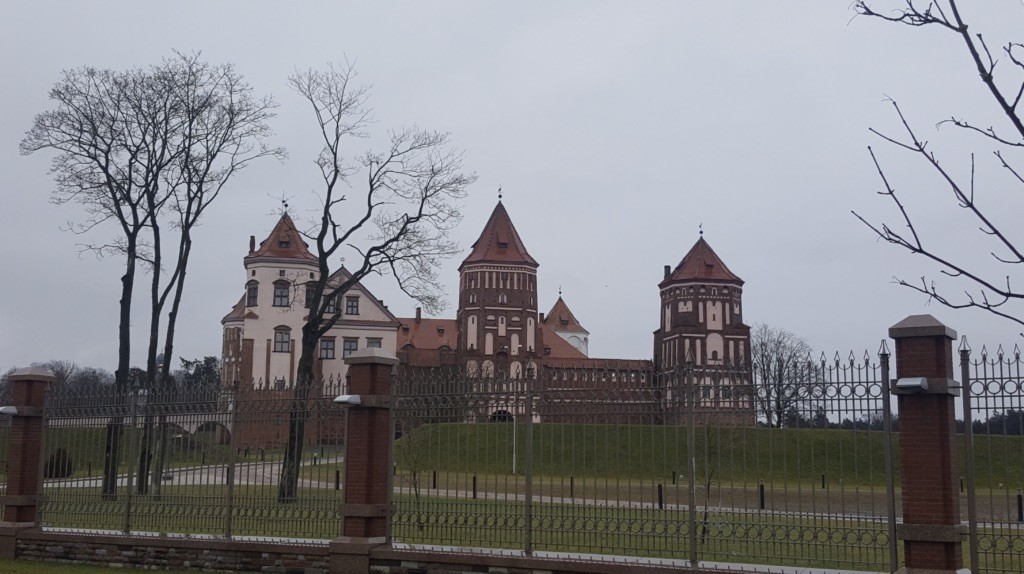 Мирский замок — готическая крепость в Беларуси