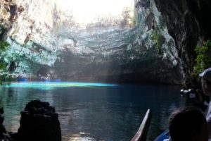 Мелиссани Греция: Пещерное озеро