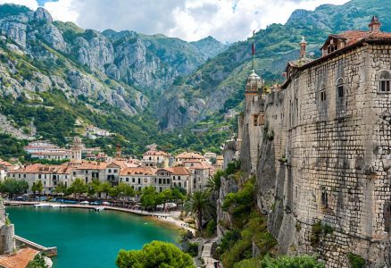 Подробнее о статье Побережье Черногории: Будва, Котор, Тиват — маршрут на 7 дней