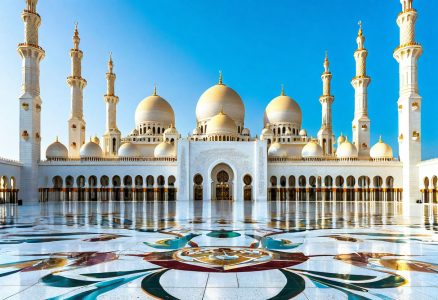 Подробнее о статье Абу-Даби и северные эмираты ОАЭ: маршрут на 5 дней